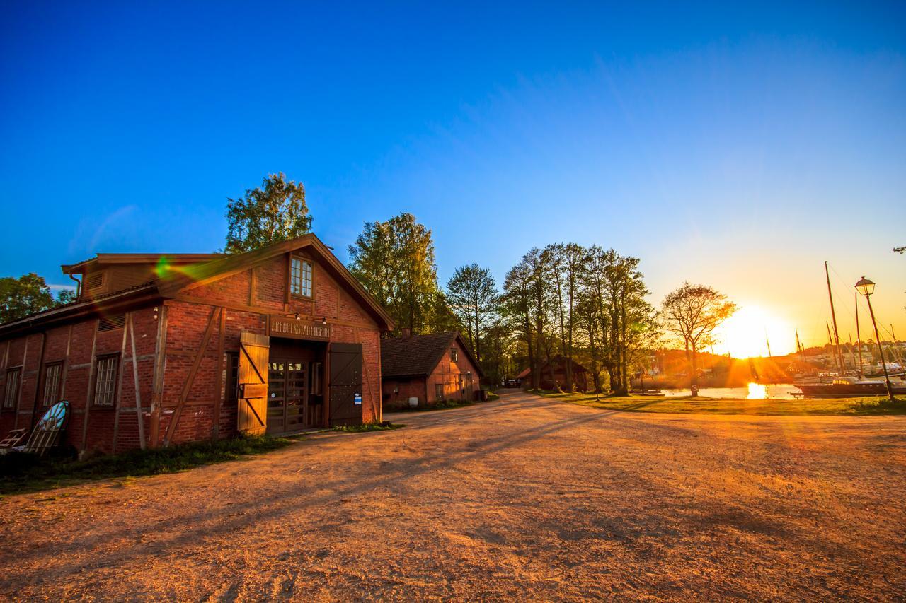 Magasinet Bed & Breakfast Fredrikstad Exterior photo